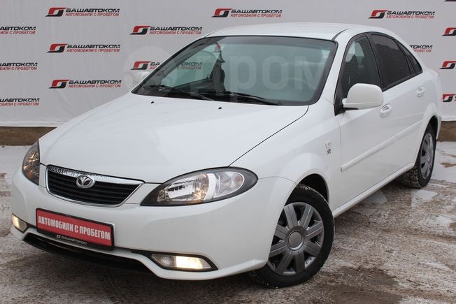  Daewoo Gentra 2013 , 400000 , 