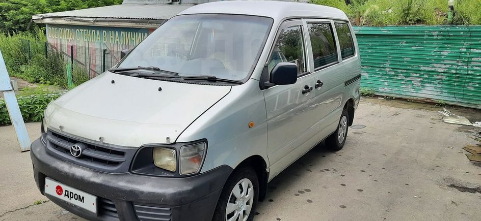    Toyota Lite Ace Noah 2001 , 330000 , 