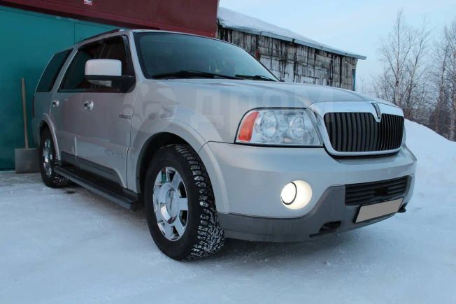 SUV   Lincoln Navigator 2003 , 920000 , 