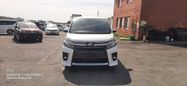    Toyota Voxy 2016 , 1580000 , 