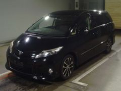 Toyota Estima, 2012