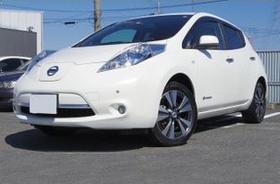  Nissan Leaf 2015 , 445000 , 