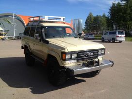 SUV   Toyota Land Cruiser 1991 , 700000 , 