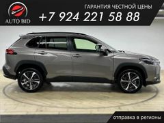 SUV или внедорожник Toyota Corolla Cross 2021 года, 2250000 рублей, Хабаровск