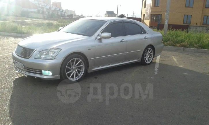  Toyota Crown 2004 , 685000 , -