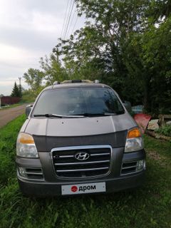 Минивэн или однообъемник Hyundai Starex 2006 года, 400000 рублей, Ачинск