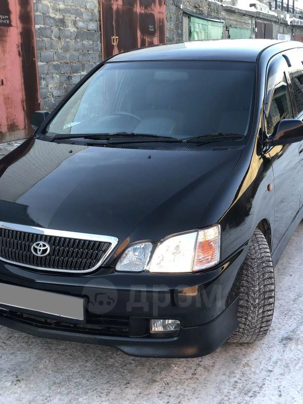    Toyota Gaia 2001 , 290000 , 