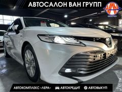 Седан Toyota Camry 2018 года, 2850000 рублей, Якутск