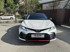 Седан Toyota Camry 2021 года, 3900000 рублей, Владивосток