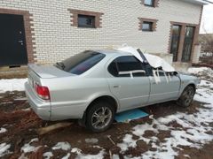 Седан Toyota Camry 1995 года, 140000 рублей, Барнаул