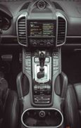 SUV   Porsche Cayenne 2015 , 3900000 , 