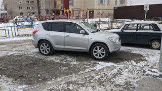 SUV или внедорожник Toyota RAV4 2007 года, 1300000 рублей, Сургут