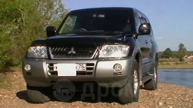 SUV   Mitsubishi Pajero 2003 , 680000 , 