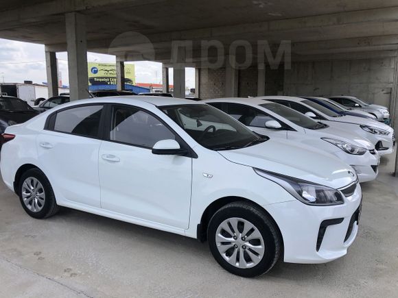  Kia Rio 2017 , 680000 , 