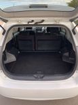    Toyota Prius Alpha 2016 , 1350000 , -