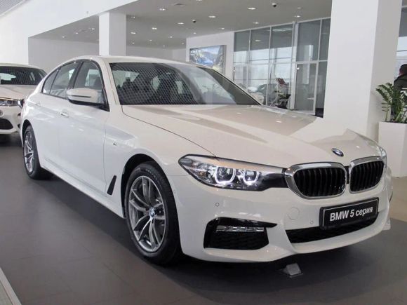  BMW 5-Series 2018 , 3230000 , 