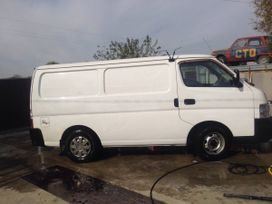    Nissan Caravan 2005 , 160000 , 