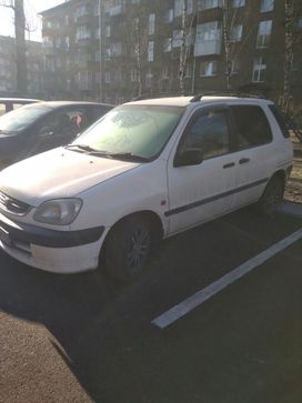  Toyota Raum 2000 , 300000 , 