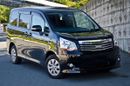    Toyota Noah 2011 , 769000 , 