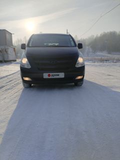 Минивэн или однообъемник Hyundai Grand Starex 2010 года, 1330000 рублей, Новокузнецк