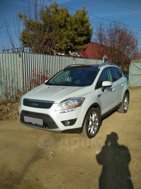 SUV   Ford Kuga 2012 , 930000 , 