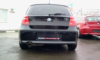  BMW 1-Series 2009 , 630000 , 