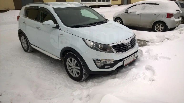 SUV   Kia Sportage 2011 , 1050000 , 