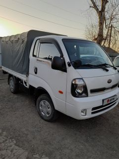 Бортовой тентованный грузовик Kia Bongo III 2014 года, 1680000 рублей, Артём