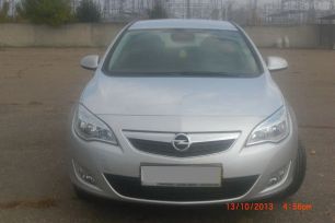 Opel Astra 2011 , 635000 , 