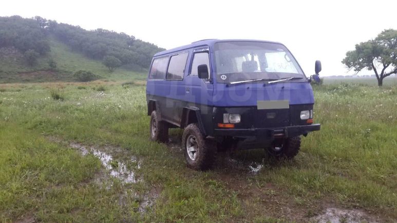    Nissan Caravan 1992 , 263000 , 