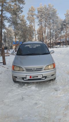 Минивэн или однообъемник Toyota Ipsum 1996 года, 400000 рублей, Нижний Бестях