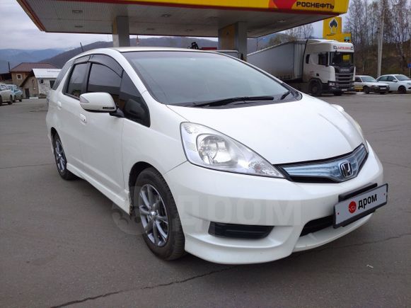  Honda Fit Shuttle 2011 , 635000 , 