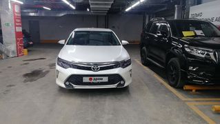 Седан Toyota Camry 2017 года, 2575000 рублей, Иркутск