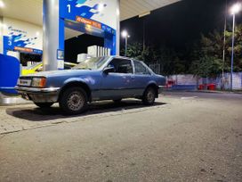  Opel Rekord 1982 , 150000 , 