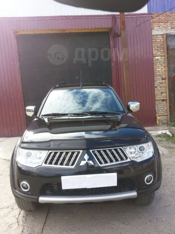 SUV   Mitsubishi Pajero Sport 2010 , 1000000 , 