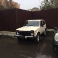 SUV    4x4 2121  1985 , 90000 , 