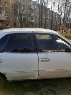 Седан Toyota Camry 1991 года, 90000 рублей, Владивосток