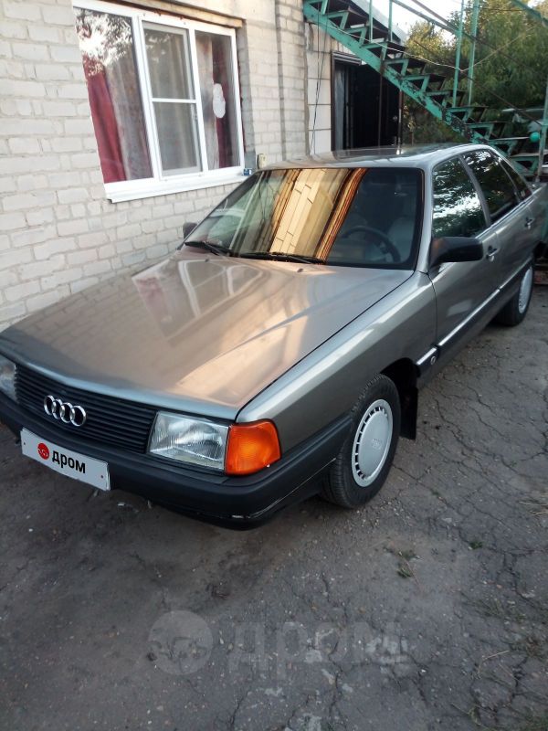 Audi 100 1986 , 90000 , 