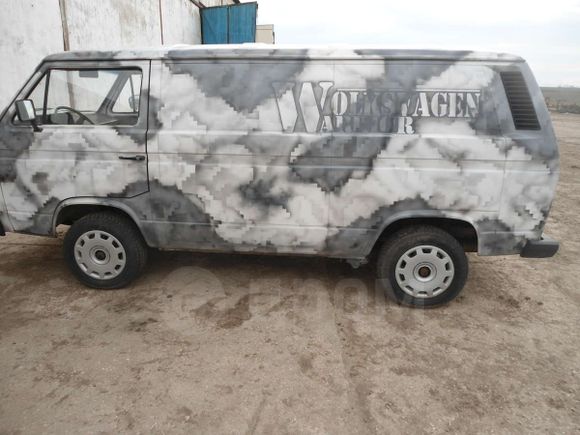    Volkswagen Transporter 1985 , 119999 , 