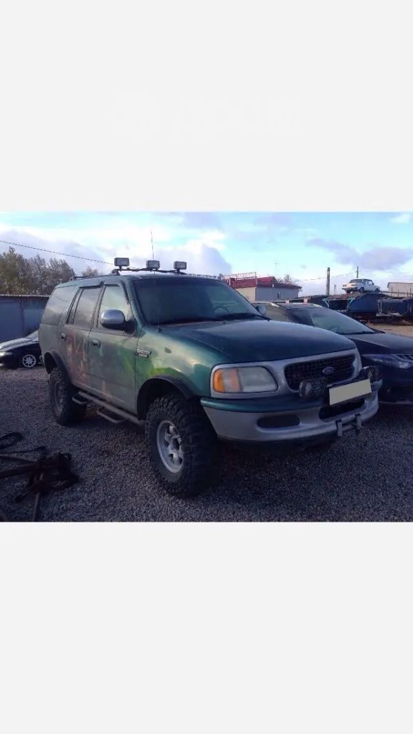 SUV   Ford Expedition 1997 , 715000 , 