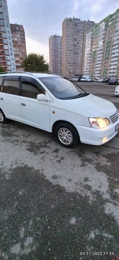 Минивэн или однообъемник Toyota Gaia 1999 года, 807000 рублей, Краснодар