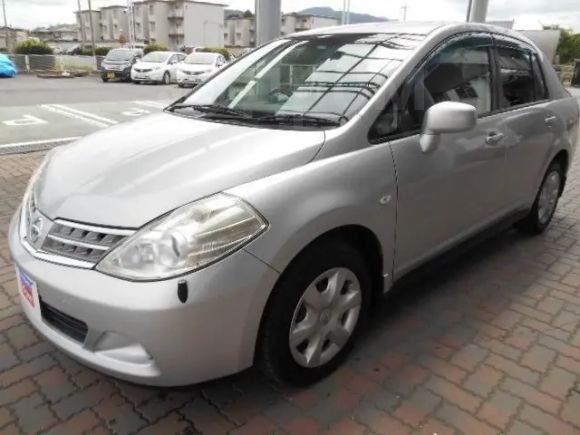  Nissan Tiida Latio 2009 , 170000 , 