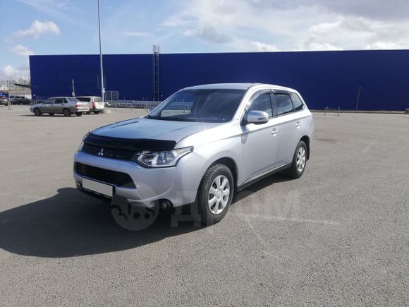 SUV   Mitsubishi Outlander 2012 , 890000 , 