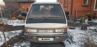 Минивэн или однообъемник Nissan Largo 1990 года, 95000 рублей, Прокопьевск