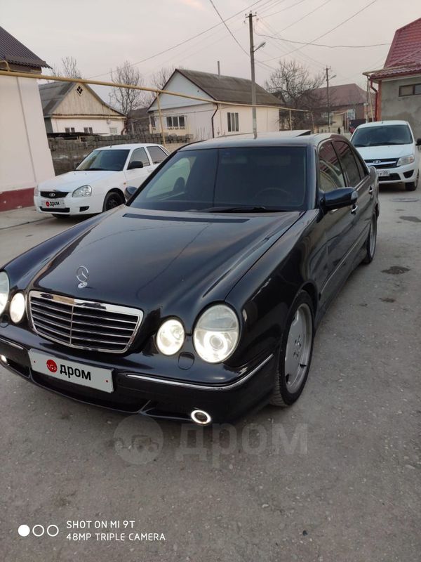  Mercedes-Benz E-Class 2000 , 300111 , 