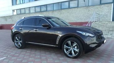 SUV   Infiniti FX37 2010 , 1250000 , 