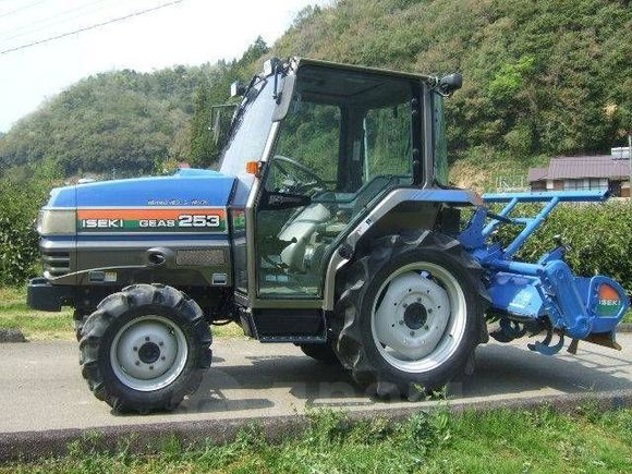 - Iseki TL 2007 , 564000 , 