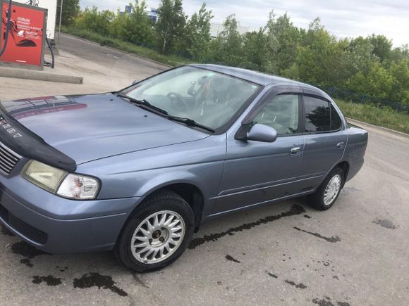  Nissan Sunny 2002 , 210000 , 