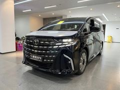 Минивэн или однообъемник Toyota Alphard 2023 года, 10700000 рублей, Петропавловск-Камчатский