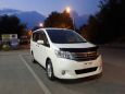    Nissan Serena 2012 , 980000 , 